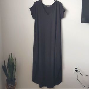 Flowy Black Maxi Dress